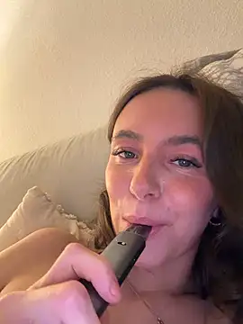 Cherry-Bean - Shake My Booty 4 U