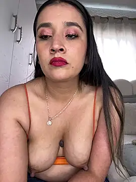 ChloeSaint_ - Squirt of milk from your tits💦🔫