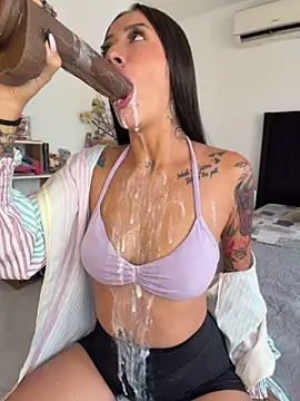 ValentinaBianchi - 3 min control and bath milk hard burps