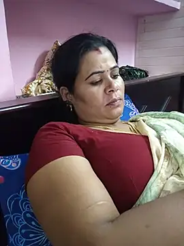 Tamilaruvi