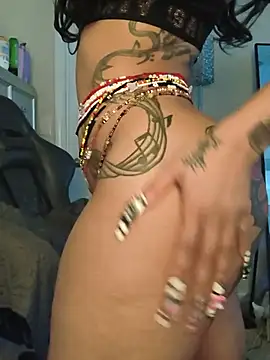 Butterflybootyy - Naked twerk