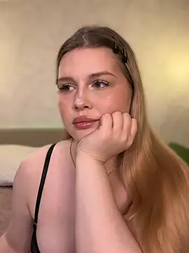 Alexis_Powell - Fingering pussy 🔥