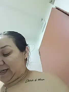Sharon_G - Assemble a dildo