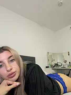 SweetMiiia - Slapp my Ass 5 Times 💦