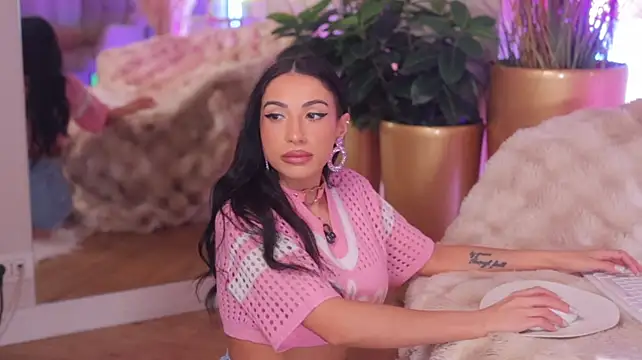Anais_Bloom - Get Me Hot👀