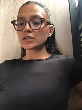 Gia_Mazzon - MAKE ME HORNY