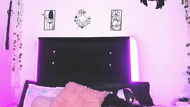 Anna_belly - doggy spank
