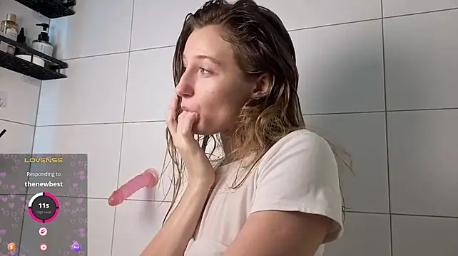AvelinaSchepp - Suck my dildo like your dick