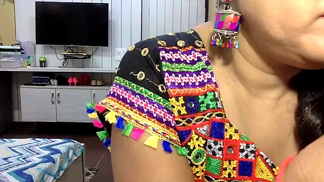Yourradhika - king choice