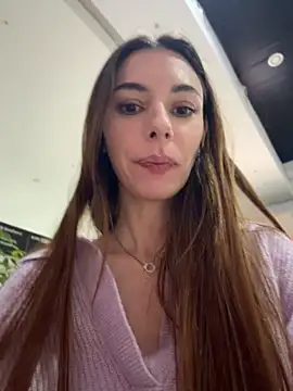 AmelieCrystal - slidemy fingers inside my pussy >_<