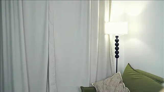 AccaCroyle - 4 fingers in pussy