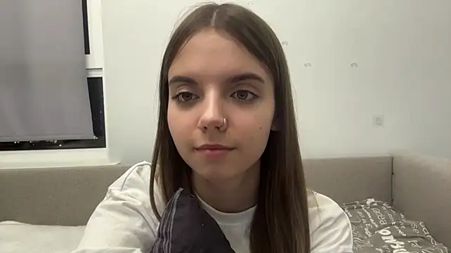 LisaPorse - show belly + show tongue