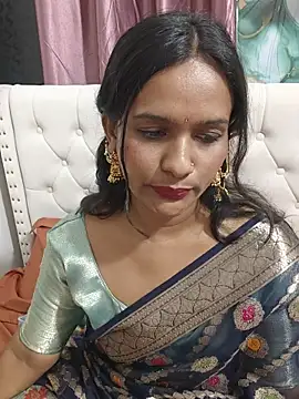 Dipak_kalal_chudai - bed tease panty off