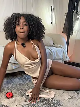 SUM___ - Oiled-Up Pussy Tease in Front of the Cam