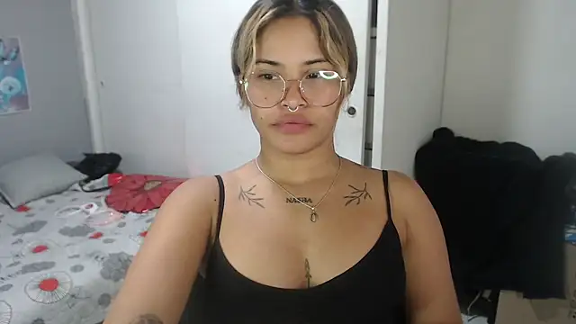 Mia_sexgirl - FLASH PUSSY