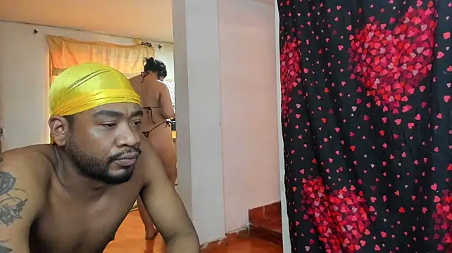Cherry_Chocolate - fingers pussy