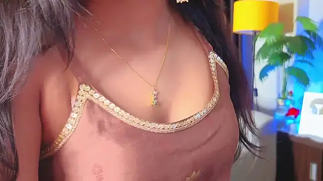 WOw_Nisha-