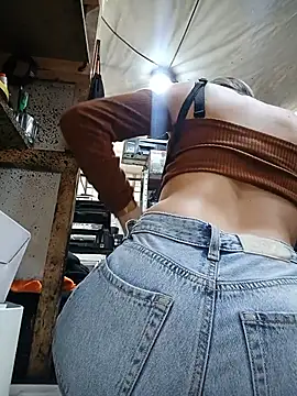 Eva_222 - SHOW BRA +NIPPLES