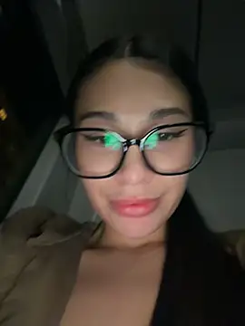 Aria51 - spread wet pussy wide&spank it load🚌💦