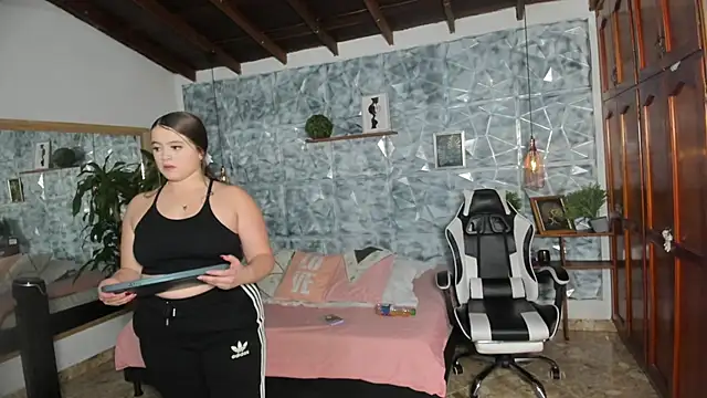 _sashalove - ride dildo + squirt