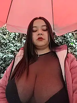 Cristal__04 - Remove bra at bar