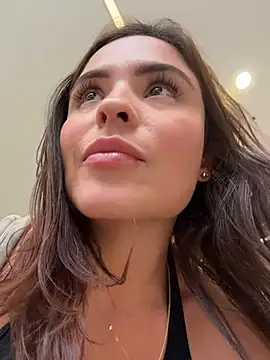 SofiaGomez444 - Get me naked and make me wet 💦