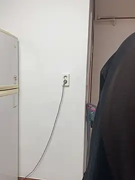 Arenekumsal - Yayın bitene kadar Dildo otur kalkma