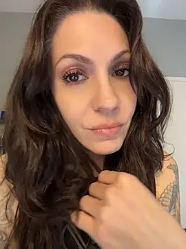 BeautifulMesss - squirt door open roomate downstairs