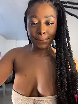 Cynthia_es - OMG! Ride dildo 🔥