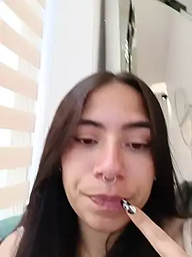 Ivyy_sweet_ - Flash Boobs + oil