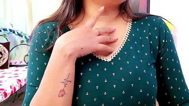 ThyAnvi_ - Cream on ass :fire: