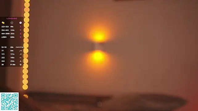 Lllbombshelll - spread my ass