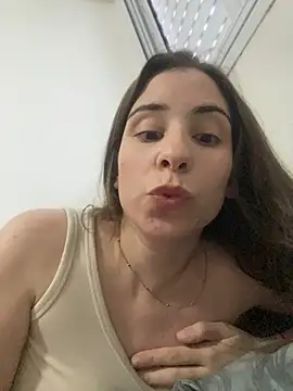 Magiuxxx96 - Me masturbo