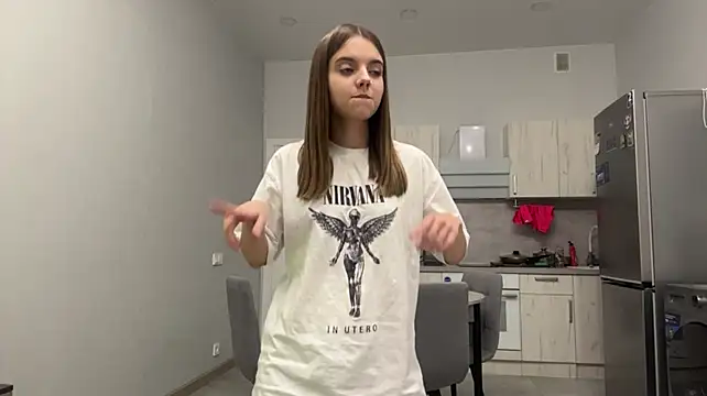 LisaPorse - show belly + show tongue