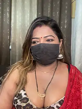 Lovely-Geet - OILY ASS
