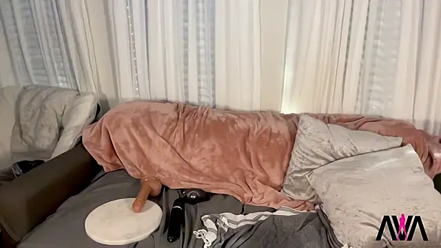 Ava_west - Squirt Show