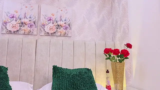 _DulceMaria_7 - SHAKE ASS AND SHOW MY ANUSS (1MIN) 🔥