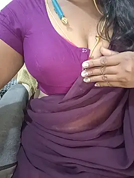 Tamil-hotwife - Ass show