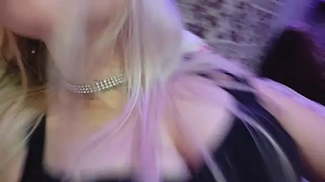 JennellLumpp - squeezing my chest + thank you ?