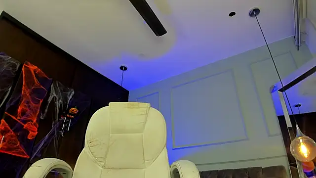Rose_monroee - finger in pussy