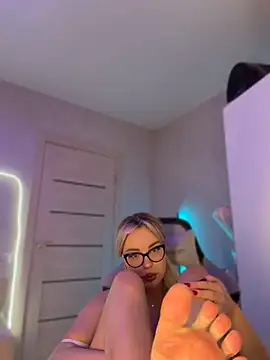 Mila-milm - DILDO IN PUSSY
