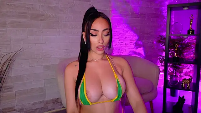 Cupcake_Izzy - 👉🏼🍑Finger in ass👉🏼🍑