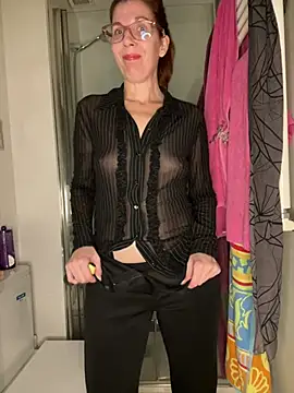 Daniela12339 - Tu profe hot está aqui❤️🔥