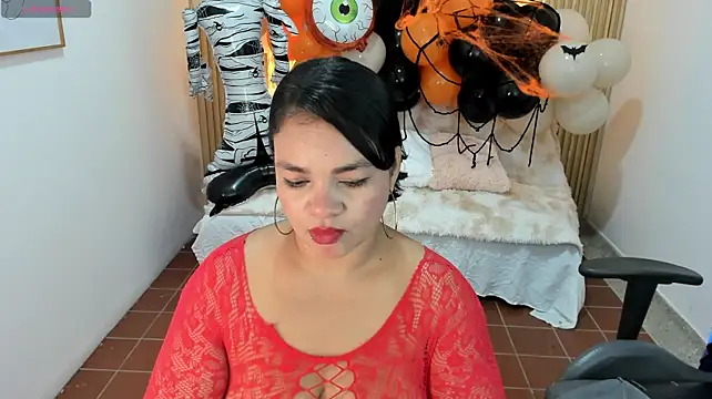 Cloe_35 - suck my tits