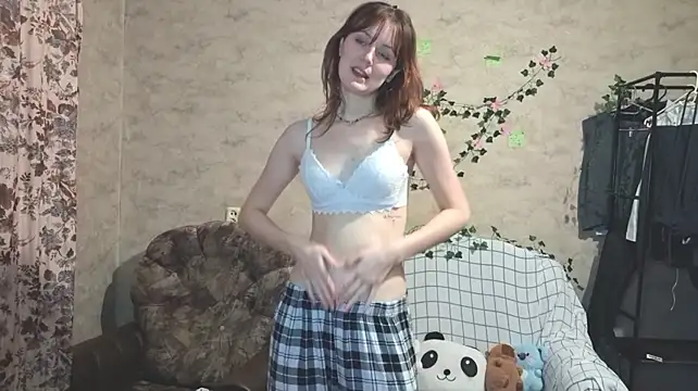 SonRudnick - Squeeze my boobies under my bra