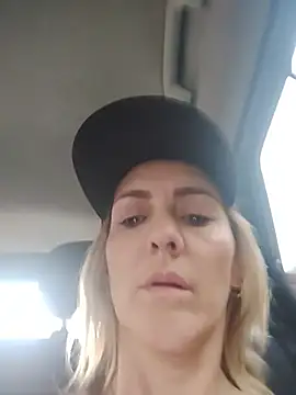 Monita_Med - Show de Boobies in Uber
