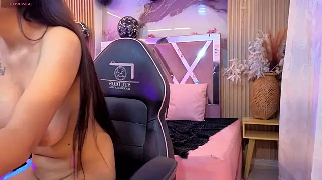 AUROORA_TAY - 🌸Pussy Play