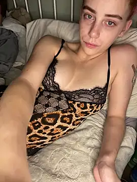 VioletxBlue - Tip 150tks for 10 min tape+ pussy flash