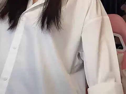 Julie_Ulie - Hôm nay khum Dâm Khum Đĩ chỉ nhận🌺20/10