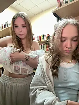 Bambi_lu - JENNY STAND UP+DROP BRA! HANDS UP 20 sec